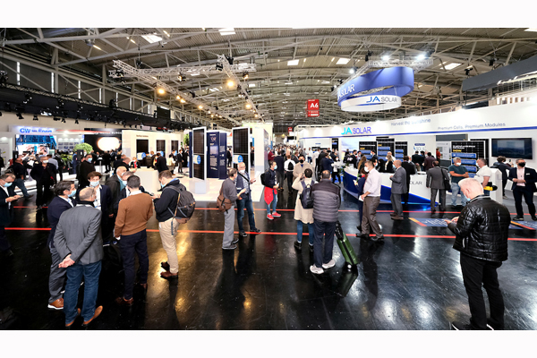 intersolar1.jpg